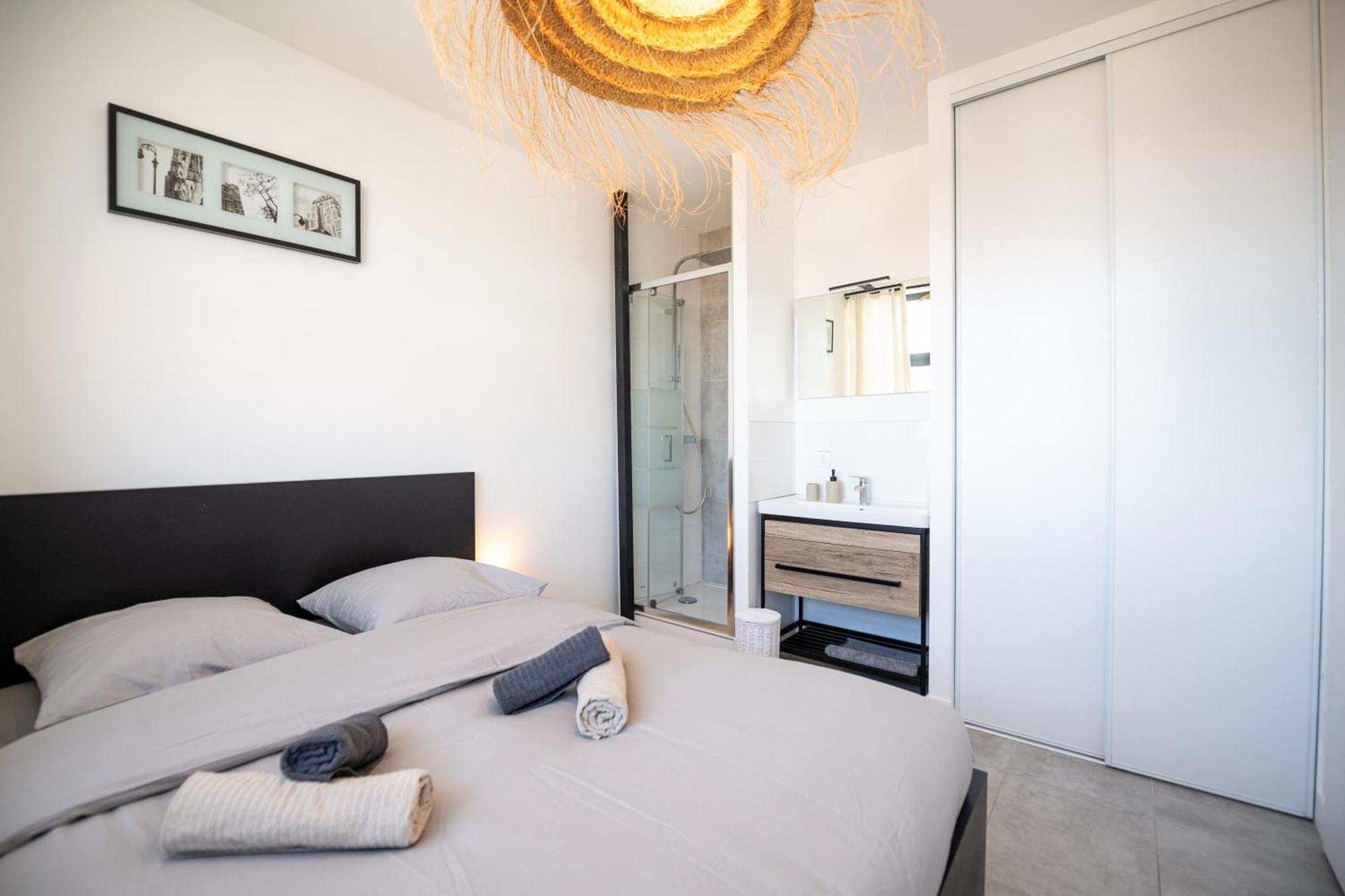 Kasa Madura - Duplex Au Calme Tout Equipe Saint-Etienne  Ngoại thất bức ảnh