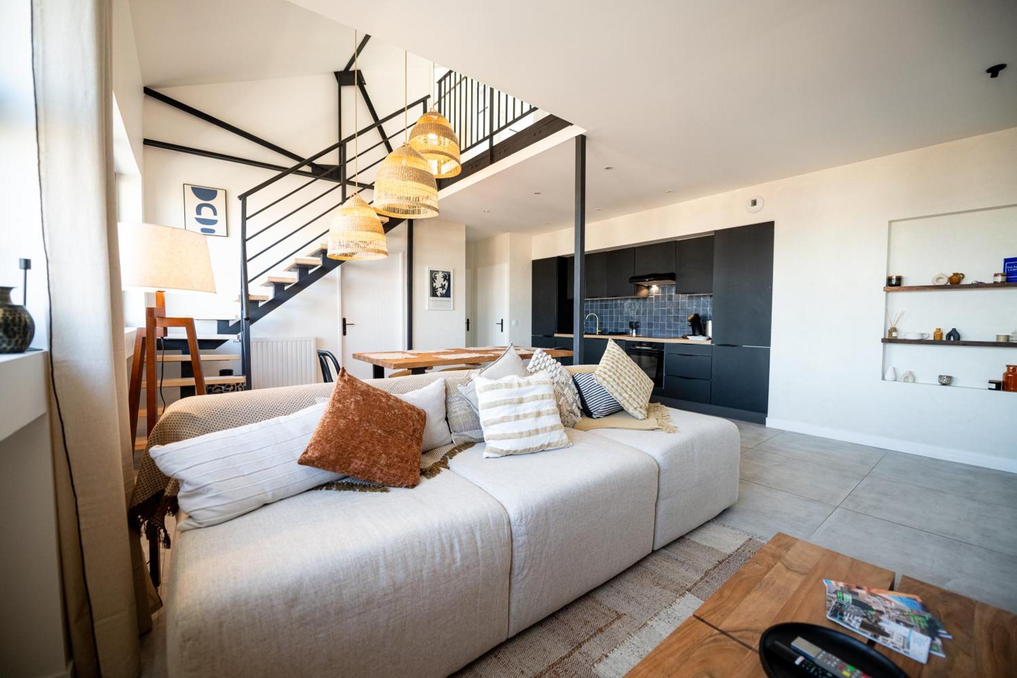 Kasa Madura - Duplex Au Calme Tout Equipe Saint-Etienne  Ngoại thất bức ảnh